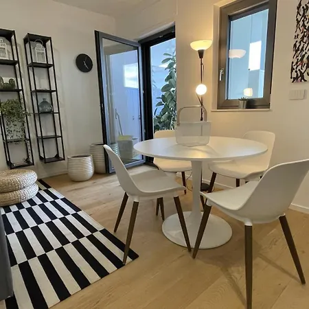 House Of Cavani Sea View Terrace باري